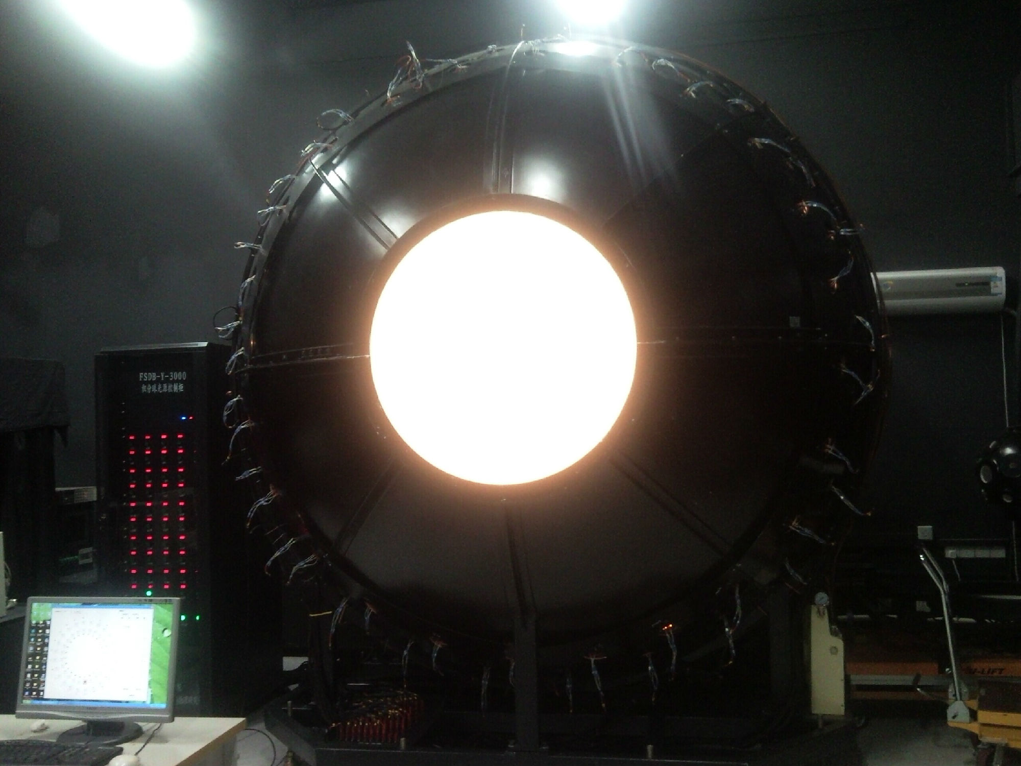 衡工-積分球均勻光源的應用